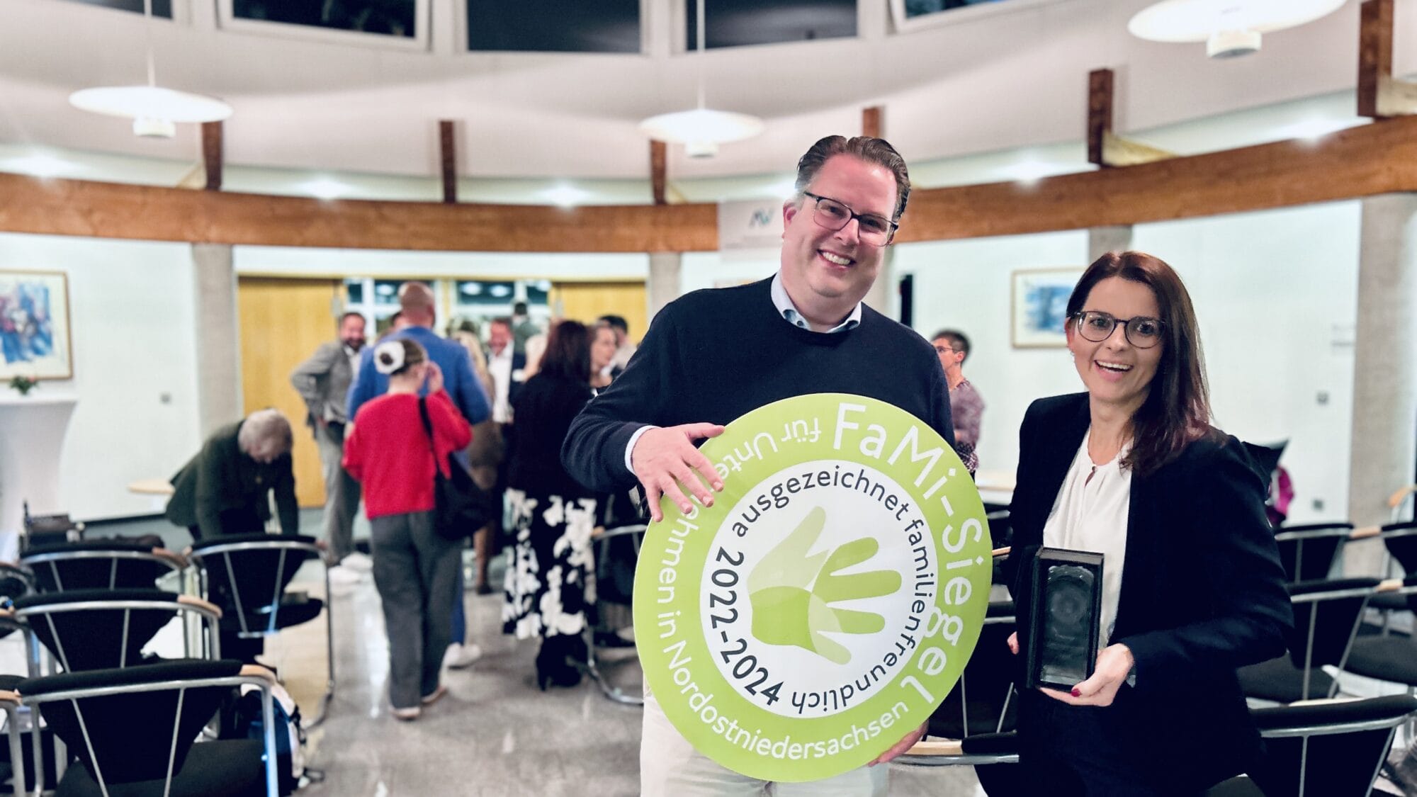 MAGNESIA gewinnt FaMi-Siegel Award / MAGNESIA wins FaMi Seal Award